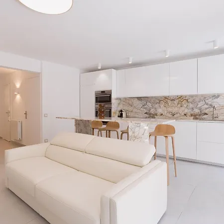 7 Pradignac Full 3bdrs By Halldis Apartment