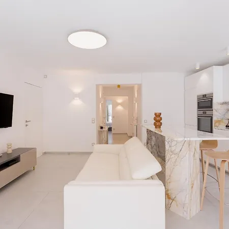 7 Pradignac Full 3bdrs By Halldis Apartment Cannes
